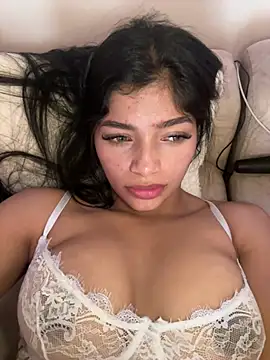 AgathaGeorgiou webcam show