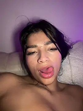 AgathaGeorgiou Adlı Modelin Web Kamerası Şovu