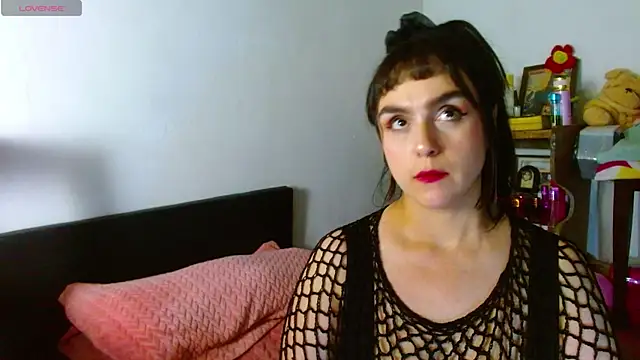Chat XXX en directo de collette_beaufoy_