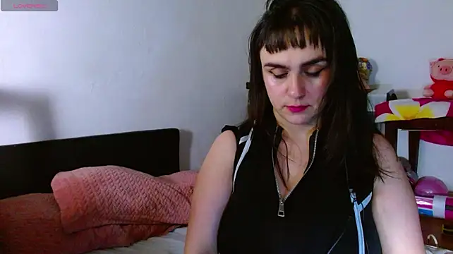 collette_beaufoy_'s Live XXX Chat