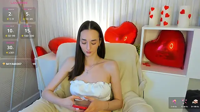 دردشة Kelly_Powell الجنسية المباشرة