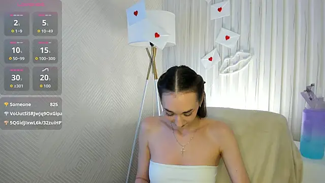 Kelly_Powell's Live XXX Chat