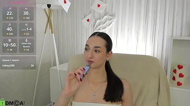Kelly_Powell Chat XXX in diretta