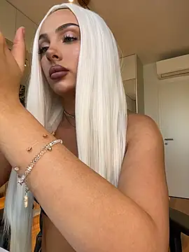 MileySin1111のウェブカメラショー
