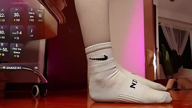 Chat +18 de marthina_thompsson ao vivo