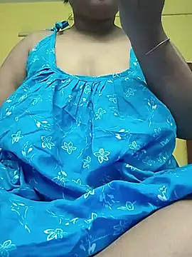 Ruhi_sexy 网络视讯表演