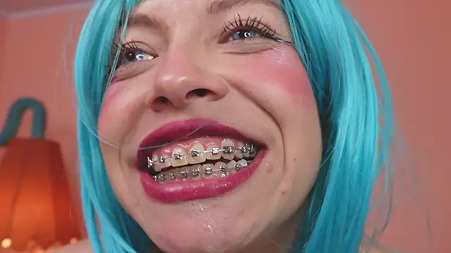 miss__wanda Adlı Modelin Canlı XXX Sohbeti