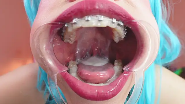 XXX chat uživo modela miss__wanda