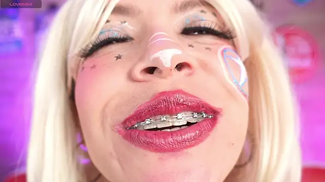 miss__wanda XXX чат на живо