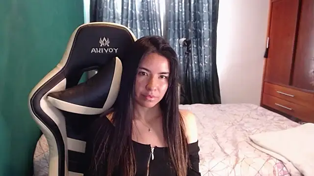alice_middlee XXX чат на живо