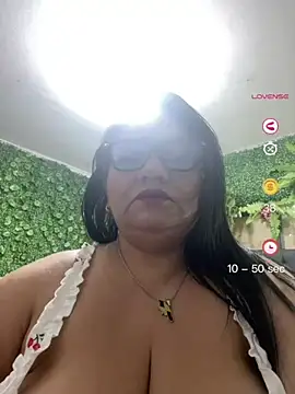 miaboobs19 – live chatrum