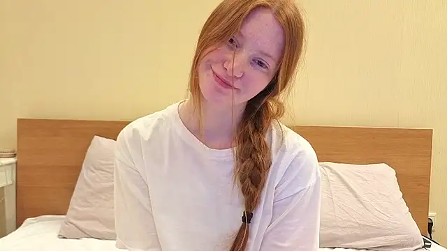 FiaMoor's Live XXX Chat