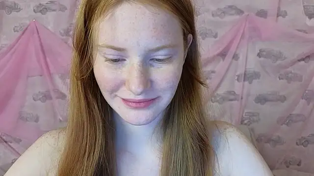 FiaMoor's Live XXX Chat
