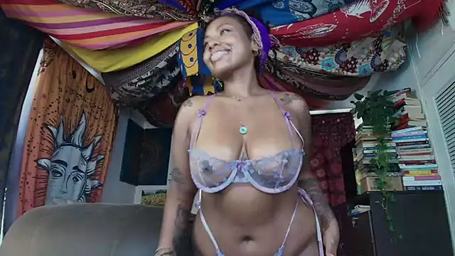 ElizaGrey_'s Webcam Show