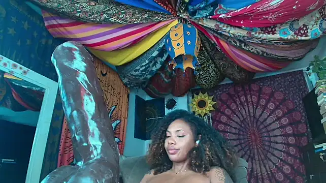 Chat +18 de ElizaGrey_ ao vivo