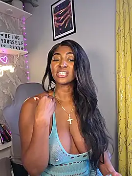 Show de ddlynn na webcam