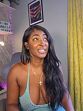 ddlynnn Webbikameraesitys