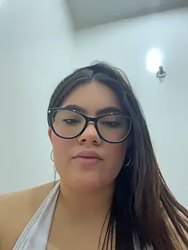 Valenhill@xh Chat XXX live