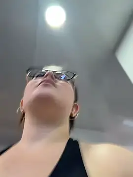 Valenhill@xh Chat XXX live