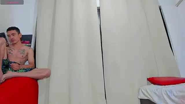 enjoy_hotparty Webcam Show
