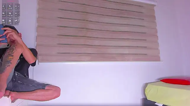 enjoy_hotparty's Webcam Show