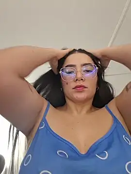 Lia_flowers' Live XXX Chat