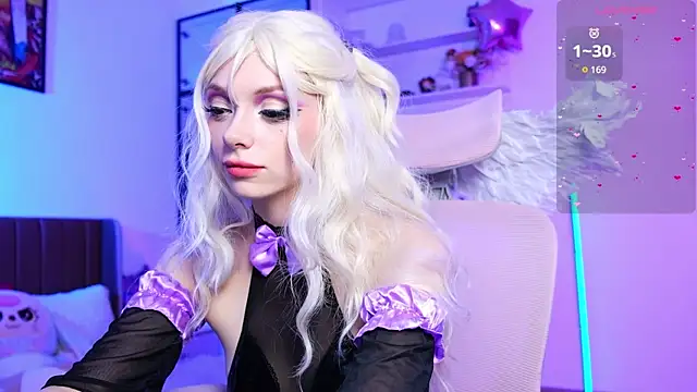 HolliWould_ live XXX chat