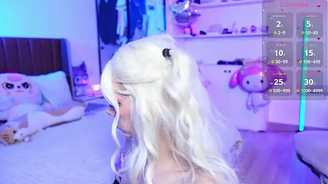 HolliWould_'s Live XXX Chat