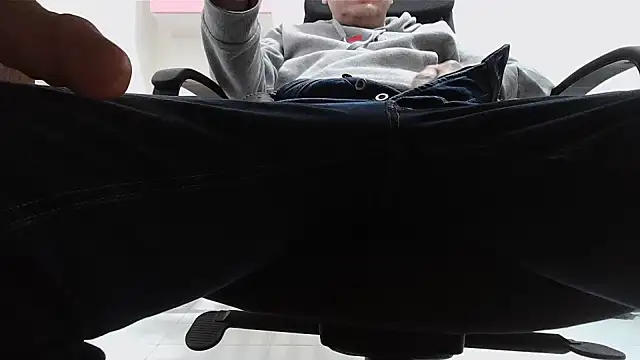 Piteko2026's Webcam Show