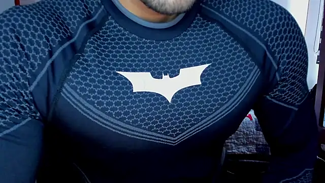 Pertunjukan Kamera Web Tommy_Bred