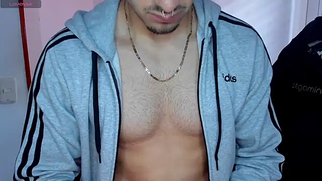 عرض كام Tommy_Bred