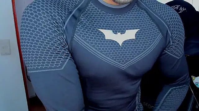 Tommy_Bred webcam show