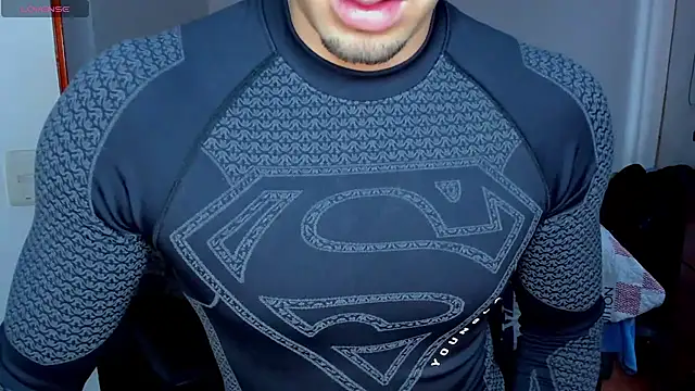 عرض كام Tommy_Bred