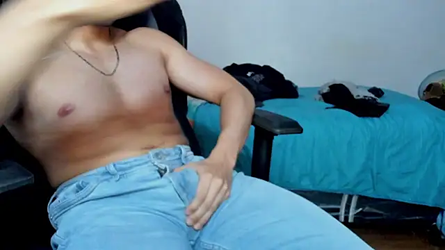 Вебкам-шоу Tommy_Bred