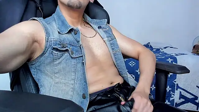 Tommy_Bred 웹캠 쇼