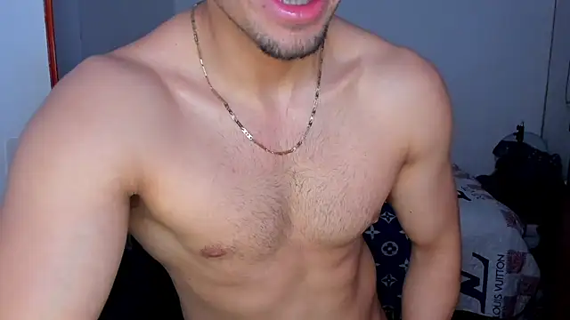 عرض كام Tommy_Bred