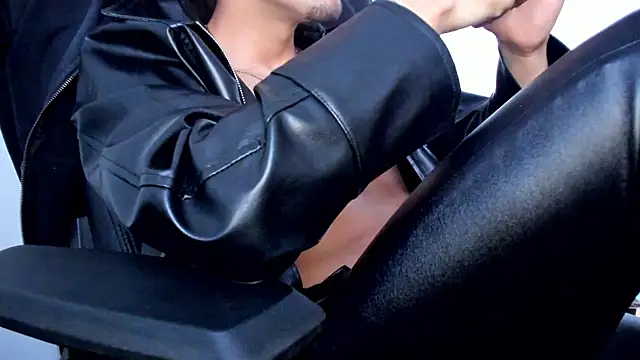 Tommy_Bred – webcam-show