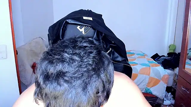 Tommy_Bred Show in webcam