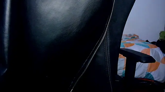 Tommy_Bredのウェブカメラショー