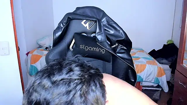 Tommy_Bred Adlı Modelin Web Kamerası Şovu