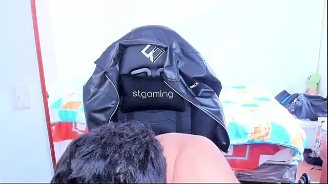 Tommy_Bredのウェブカメラショー