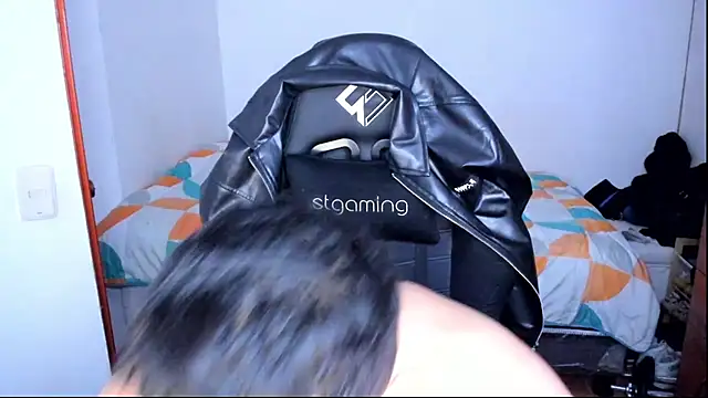Tommy_Bredのウェブカメラショー