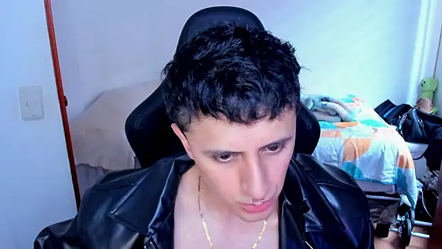 Tommy_Bred Шоу с уебкамера