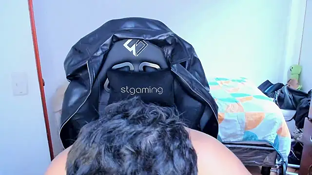 عرض كام Tommy_Bred