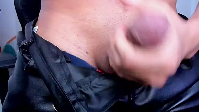 Tommy_Bred webcam show