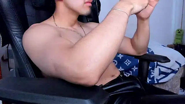 Tommy_Bred's Webcam Show