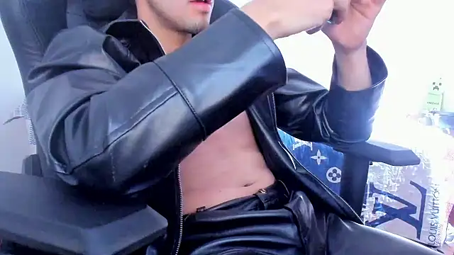 Tommy_Bredのウェブカメラショー