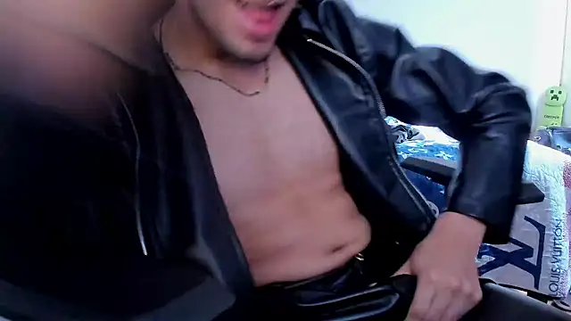 โชว์เว็บแคมของ Tommy_Bred