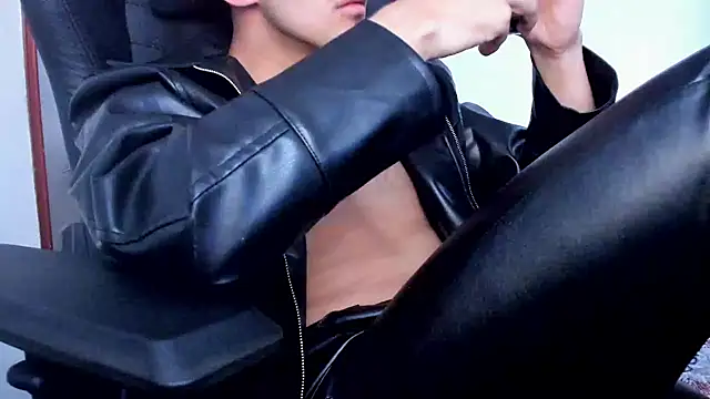 โชว์เว็บแคมของ Tommy_Bred