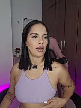 Chat XXX en directo de heyshaa